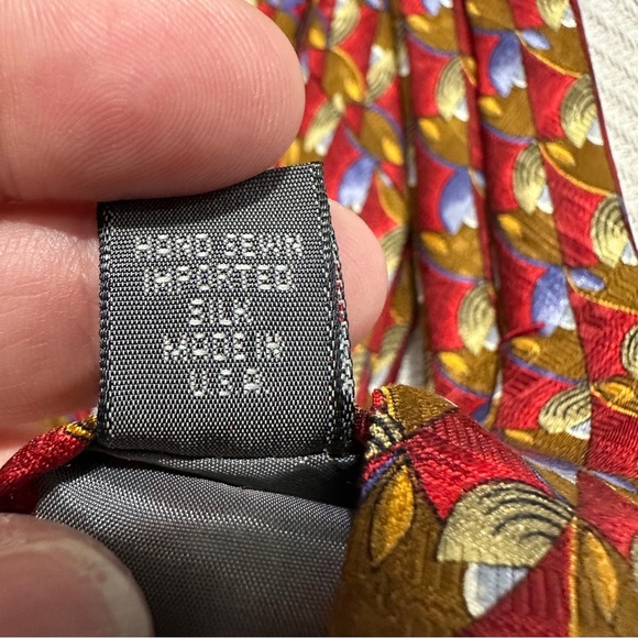 Robert Talbott Best of Class for Fareh, Inc., 100% silk necktie - Picture 5 of 7